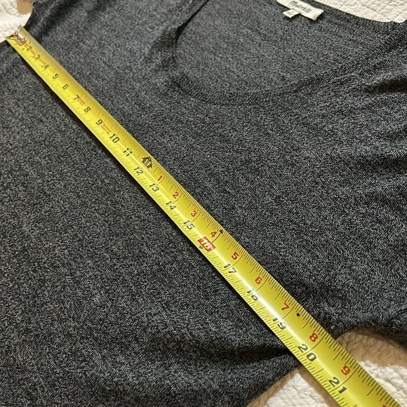 Madewell Wool Blend Light weight sweater. Small - Picture 6 of 8